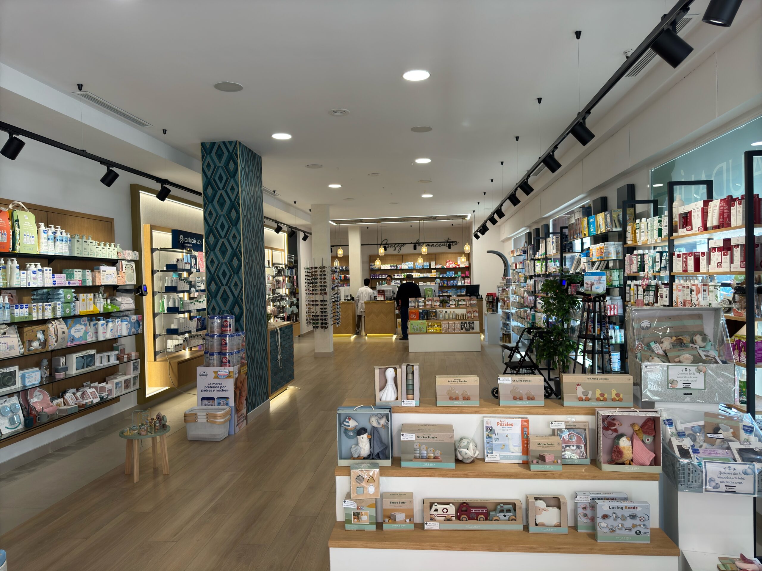 Farmacia El Cantillo, Farmacia en Marchena